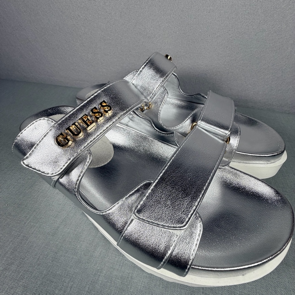 Guess Fabulon Silver Metallic Platform Slide Sandals Women’s Size 9 NWOT